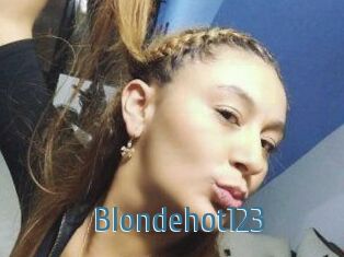 Blondehot123