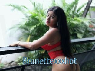 Brunettexxxhot