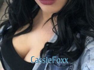 Cassie_Foxx