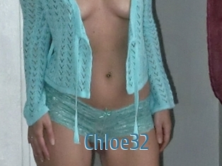 Chloe32