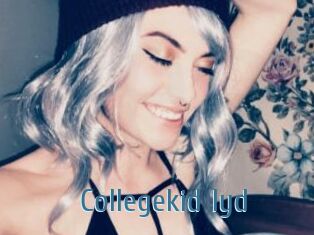 Collegekid_lyd