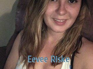 Eevee_Riske