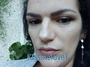 Kissmelove1