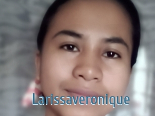 Larissaveronique