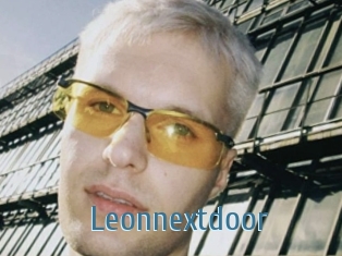 Leonnextdoor