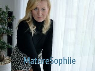 MatureSophiie