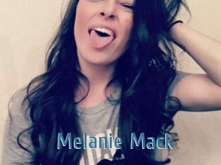 Melanie_Mack