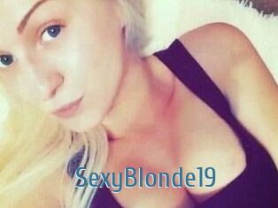 SexyBlonde_19
