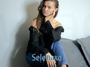 Selenaxo